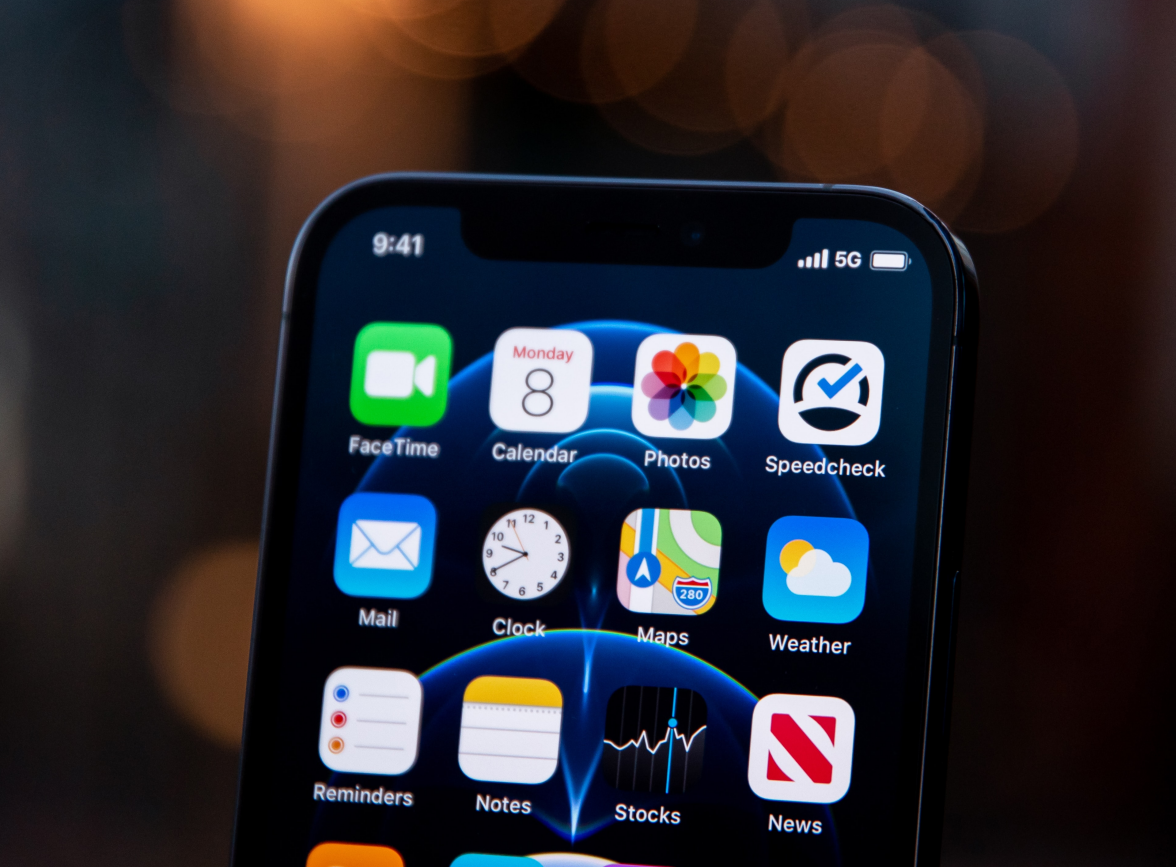 老街街道苹果手机维修分享为什么 iPhone 12 在冬季会自动关机 